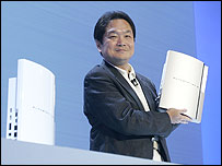 Sony's Ken Kutaragi shows off the new PlayStation 3